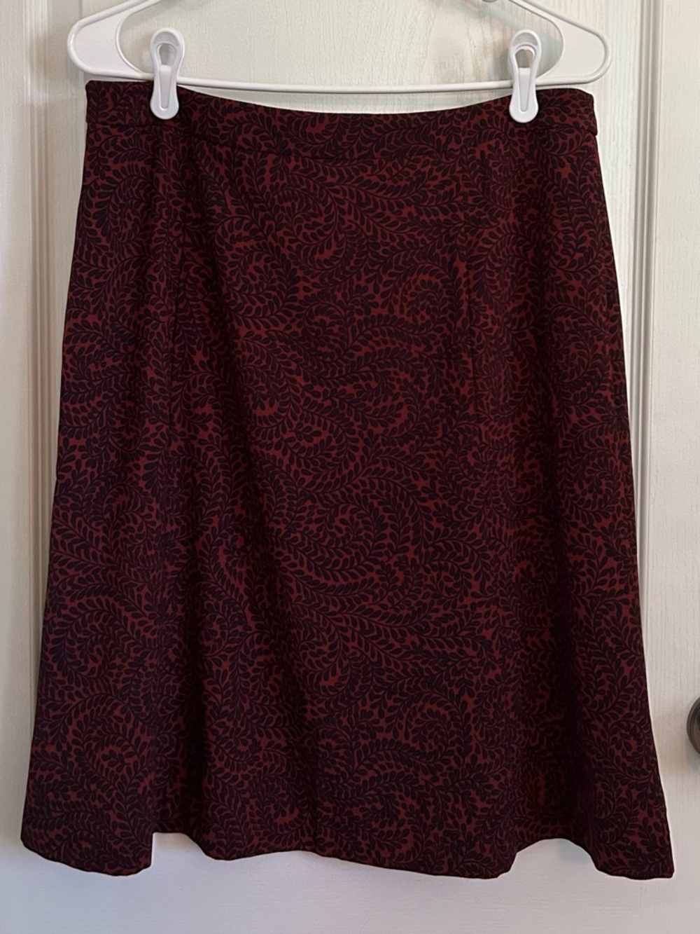 Ann Taylor LOFT 10 Floral Knee Length Career Classic Skirt NWT $69 Modest Flowy